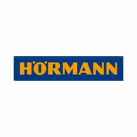 Logo Hörmann Officiel : Spécialiste Portes et Portails Logo Hörmann en lettres orange sur un fond rectangulaire bleu marine.